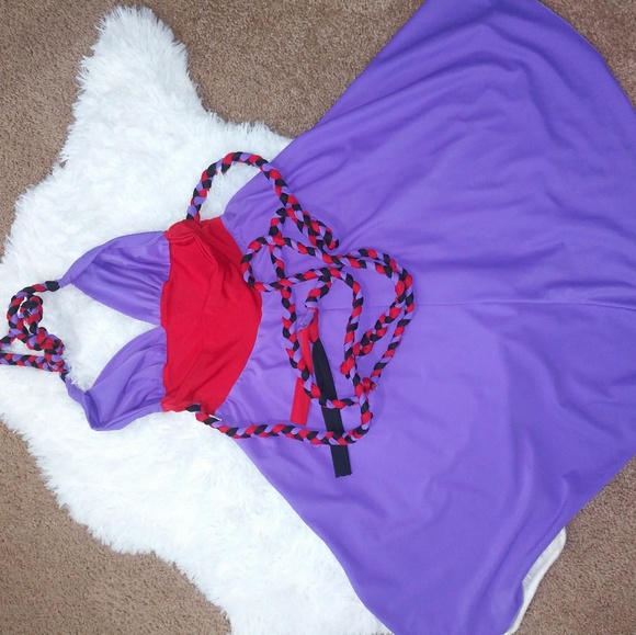 Traje - Picture 2 of 3